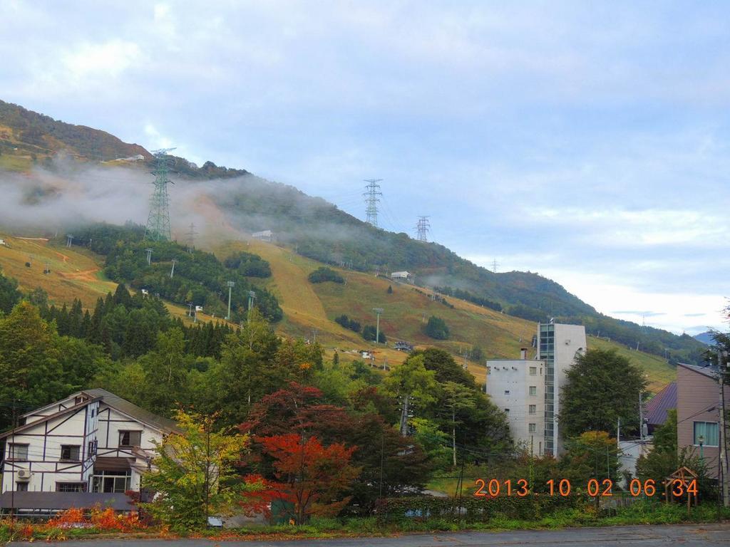 Naeba Lodge Oka Yuzawa  Eksteriør billede